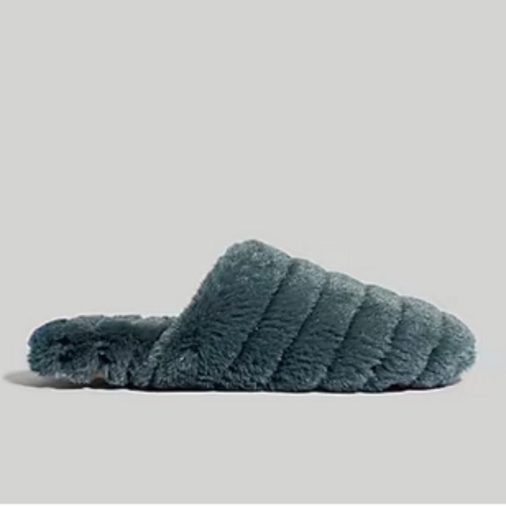 Madewell Quilted Faux Fur Slippers Soft Comfortable Green Size 7 Women’s